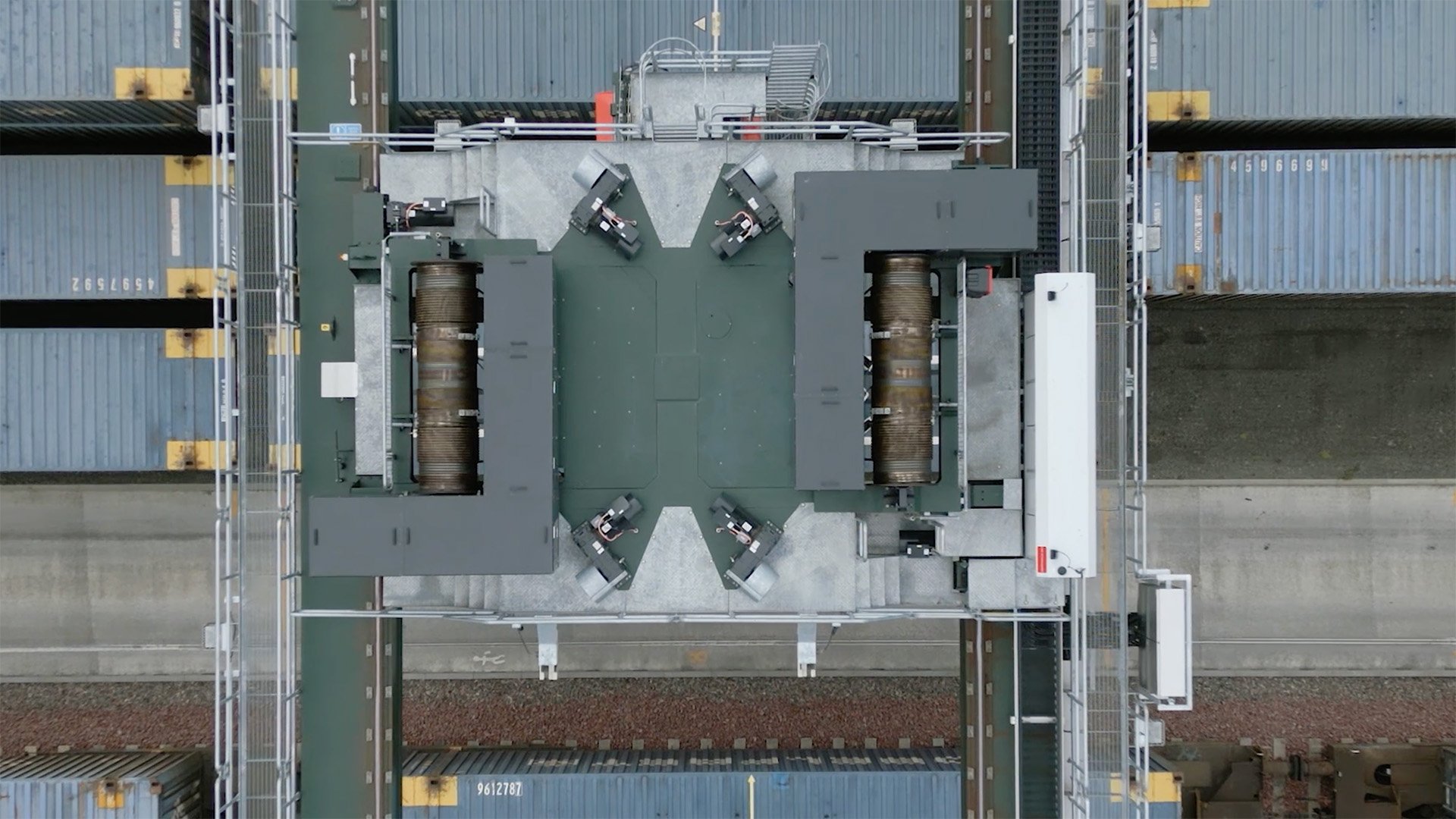 Konecranes RTG with sound dampening boxes around the hoisting machiner