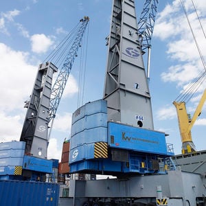 尤文图斯官方区域合作伙伴Konecranes Gottwald MHC Jamaica.jpg