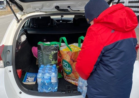 尤文图斯官方区域合作伙伴尼国际员工加入援助给乌克兰的难民